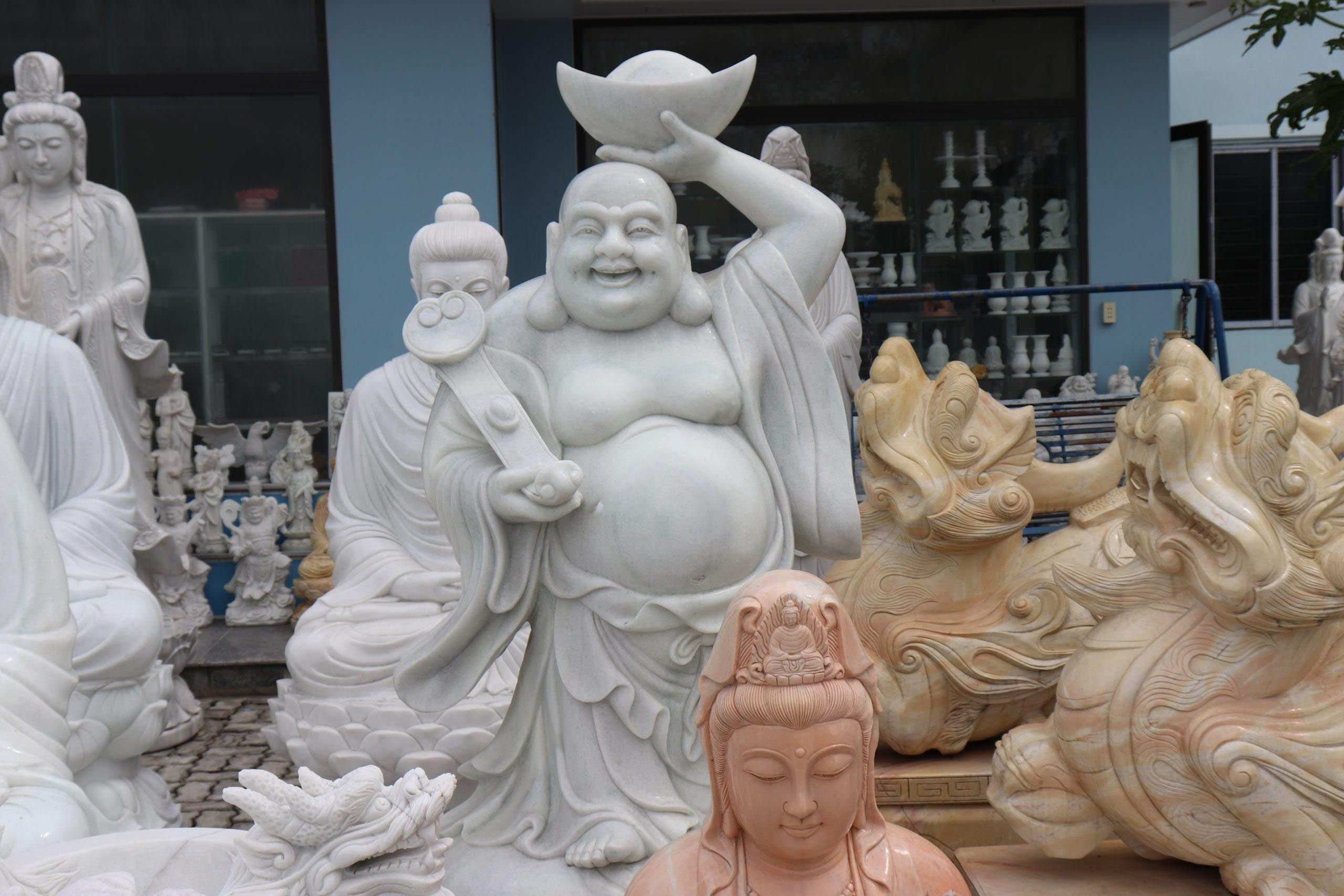 tượng phật di lặc bằng đá trắng